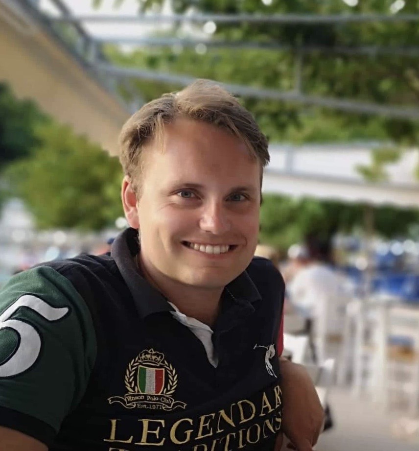 Simen Jordsmyr Holm